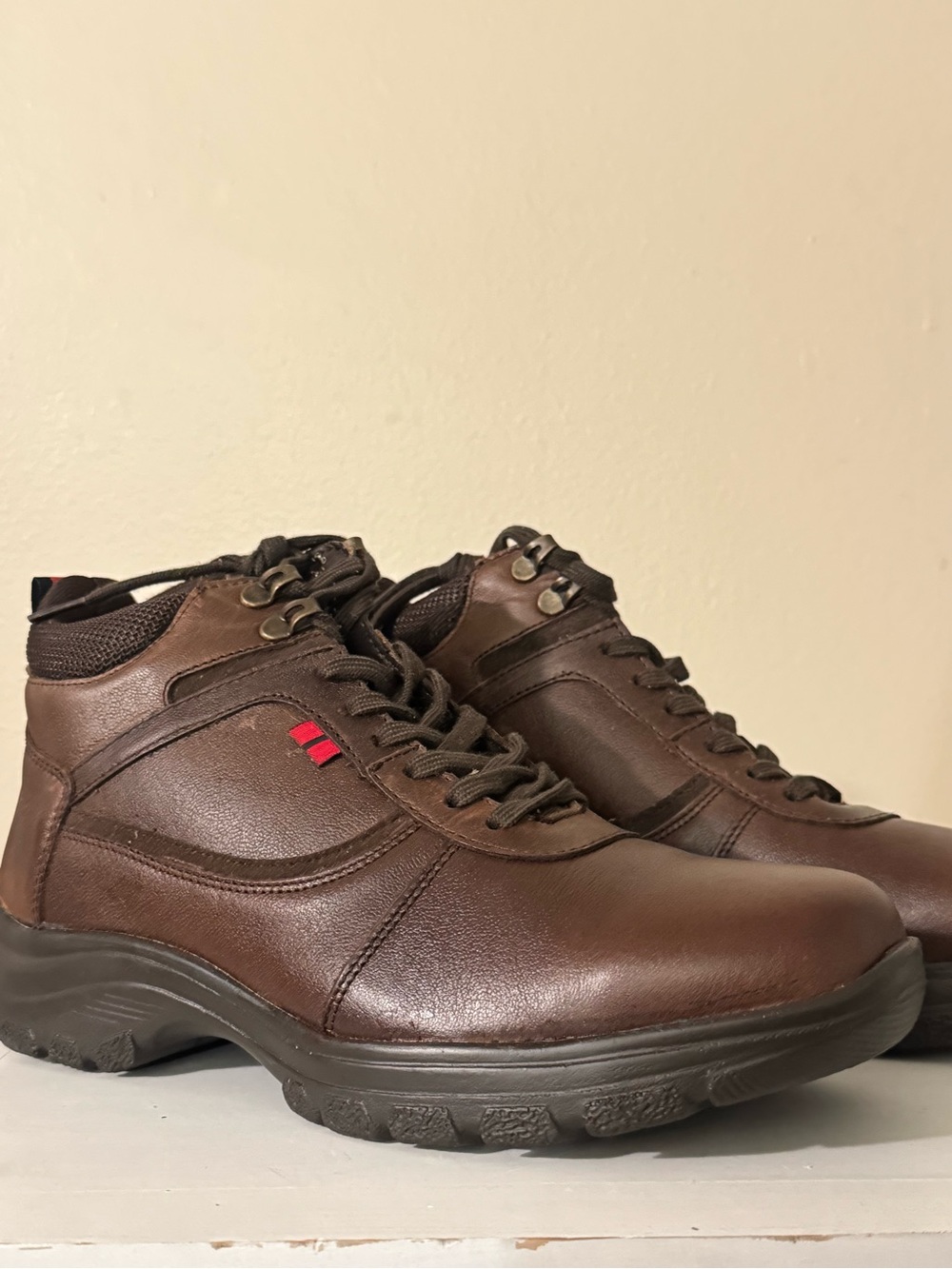 Men's Brown Work boots size 9